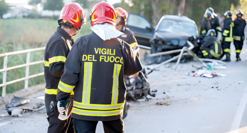 Tragedia sulla Statale Jonica: Due Giovani Vittime e Quattro Feriti nel Cosentino